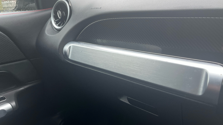 Mercedes-Benz GLB 200 AMG Line 5dr 7G-Tronic Petrol Estate